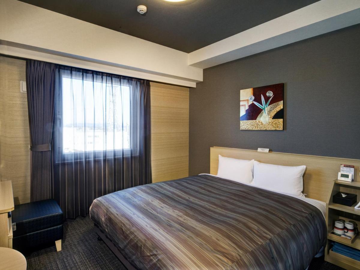 Hotel Route-Inn Tsuyama Ekimae Екстер'єр фото